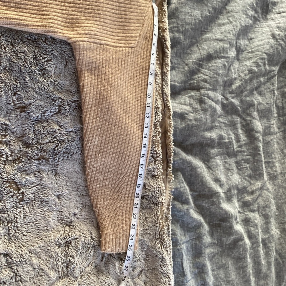 Cozy Camel Colored Cashmere Sweater - Picture 7 of 7